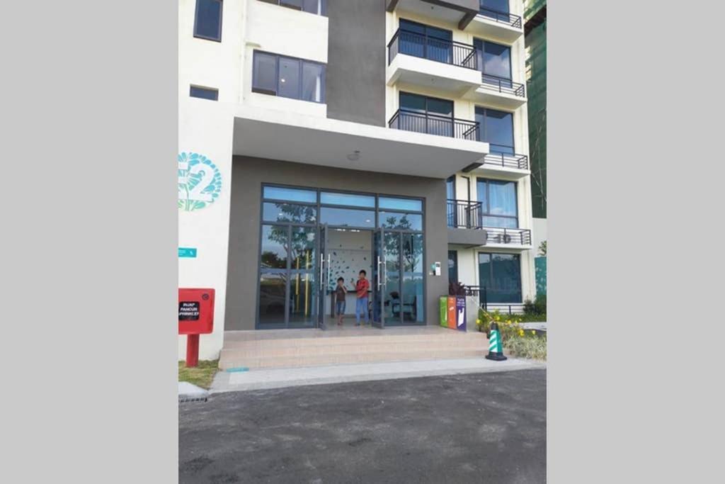 Cozy Blue N Relaxing Ocean Sweet Home@Central Park Johor Bahru Exterior photo